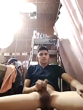 Snapshot of aispuro8505 chatting on 09-19-25, 06:37 aispuro8505 online show from 09-19-25, 06:37