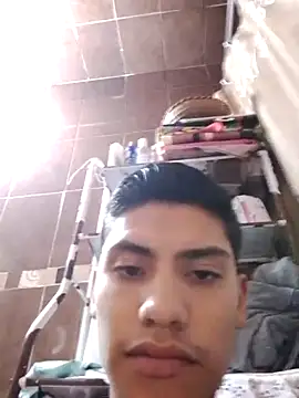 Snapshot of aispuro8505 chatting on 11-27-25, 08:27 aispuro8505 online show from 11-27-25, 08:27