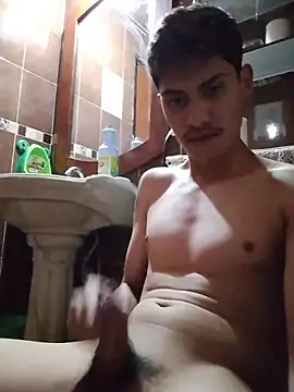 aispuro8505 online show from 03-18-26, 07:11