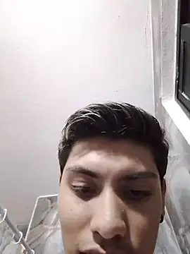 aispuro8505 online show from 04-21-26, 05:14