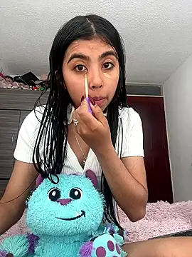 Snapshot of DianeSuns_ chatting on 01-11-26, 06:13 DianeSuns online show from 01-11-26, 06:13