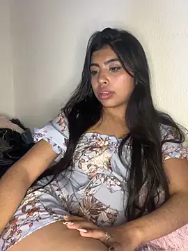 Snapshot of DianeSuns_ chatting on 02-12-26, 03:45 DianeSuns online show from 02-12-26, 03:45