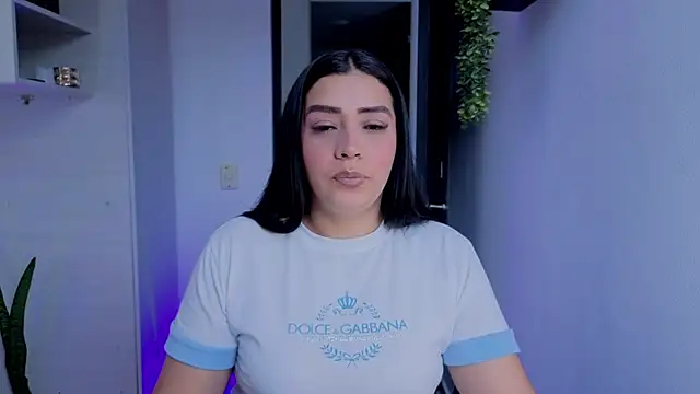 Kayleemorales online show from 05-12-26, 11:40