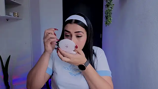 Kayleemorales online show from 05-14-26, 05:53