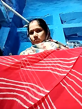 Jooli xx online show from 11-21-25, 11:58