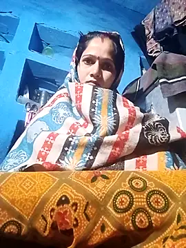 Jooli xx online show from 12-23-25, 01:03