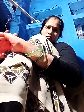 Jooli xx online show from 01-17-26, 03:50