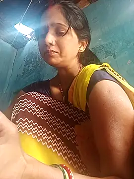 Jooli xx online show from 02-16-26, 05:14