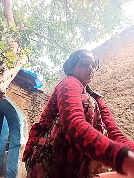 Jooli xx online show from 02-19-26, 03:24