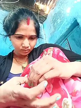 Jooli xx online show from 04-11-26, 07:45