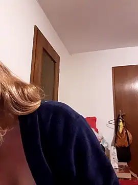 LiluLiluLilu online show from 10-25-25, 05:51