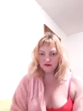 LiluLiluLilu online show from 11-04-25, 07:02