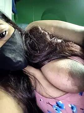 V-hot-swiet online show from 10-07-25, 11:24