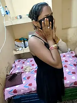 Snapshot of Janvi_342 chatting on 09-23-25, 05:38 Janvi 342 online show from 09-23-25, 05:38