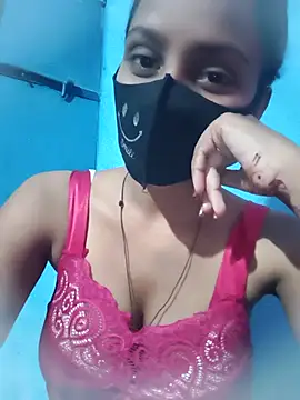 Snapshot of posewith chatting on 09-15-25, 08:31 posewith online show from 09-15-25, 08:31