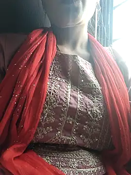 posewith online show from 11-16-25, 09:15