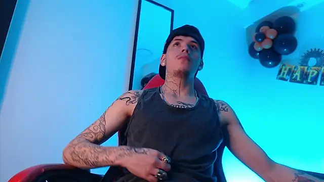 Anhonymus  online show from 10-09-25, 03:59