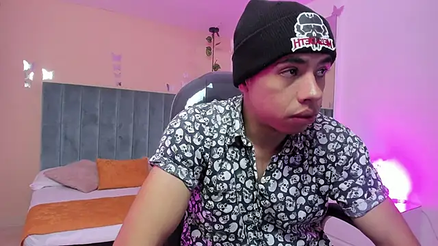 Muscle Scott online show from 12-03-25, 12:36