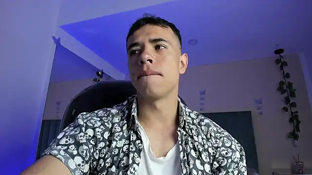 Muscle Scott online show from 03-05-26, 01:40