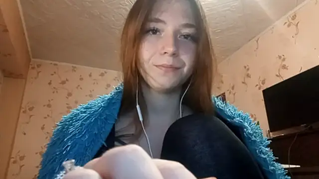 Sophiecuttie online show from 09-11-25, 03:23