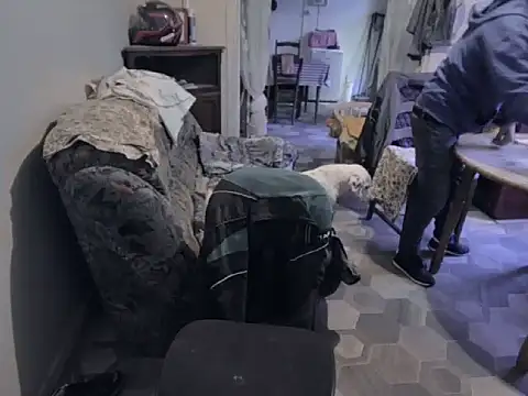 frederic198 online show from 09-12-25, 05:46