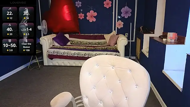 Kira Kenett online show from 05-16-26, 06:54