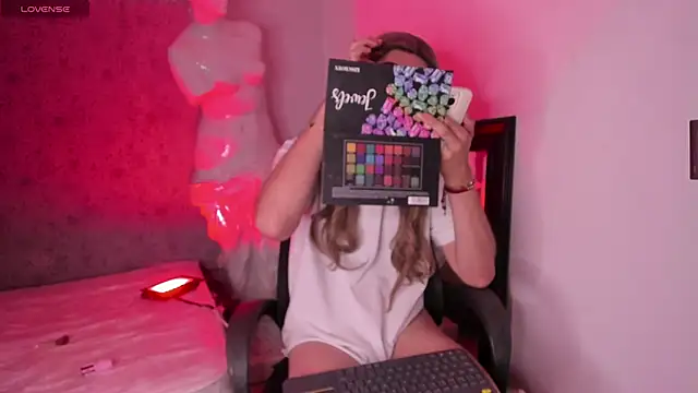 Melody Bakeer online show from 03-05-26, 07:10