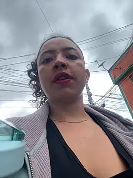 Paris 11 online show from 09-18-25, 01:57