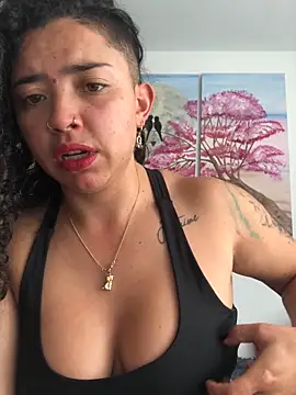 Paris 11 online show from 09-19-25, 01:45