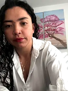 Paris 11 online show from 10-21-25, 12:17