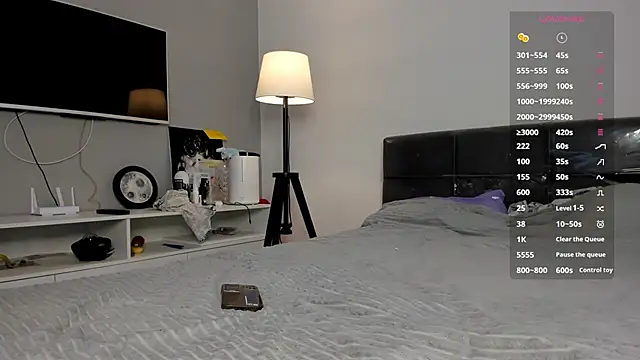Anita sea online show from 06-19-26, 10:52