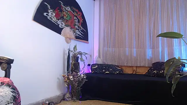 Ellyuwuw online show from 03-31-26, 01:07