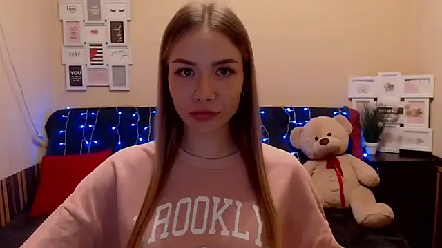 Snapshot of aSingleOne chatting on 02-06-26, 11:08 aSingleOne online show from 02-06-26, 11:08