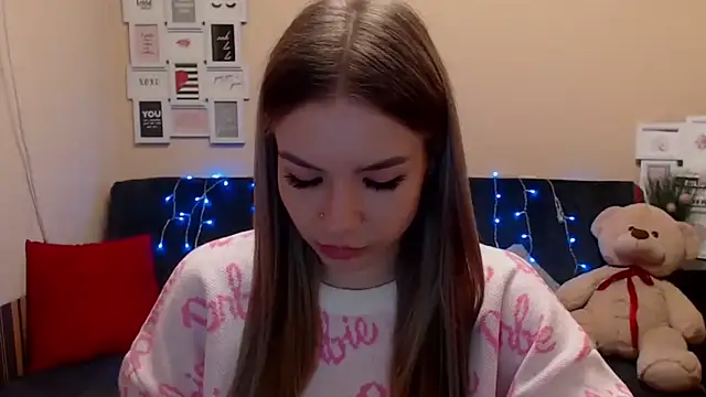 Snapshot of aSingleOne chatting on 03-05-26, 07:32 aSingleOne online show from 03-05-26, 07:32