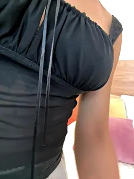 GinebraBrown online show from 11-29-25, 06:33