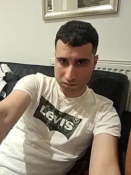 Snapshot of alexfn10 chatting on 09-24-25, 10:46 alexfn10 online show from 09-24-25, 10:46