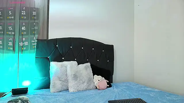 Snapshot of Ruby_Whispers chatting on 10-31-25, 11:55 Ruby Whispers online show from 10-31-25, 11:55