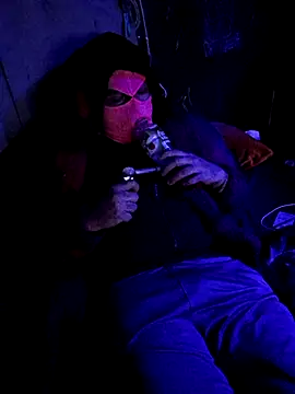 Snapshot of johnboones10 chatting on 12-03-25, 12:14 johnboones10 online show from 12-03-25, 12:14