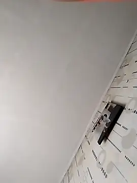 couplebest1 online show from 09-13-25, 12:49