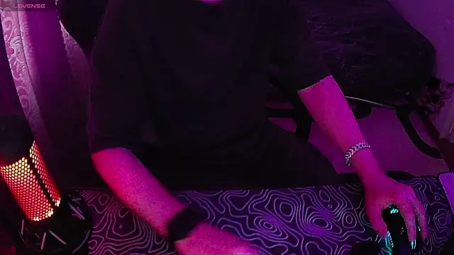 Snapshot of xXxHARDPORNxXx chatting on 07-21-26, 06:05 xXxHARDPORNxXx online show from 07-21-26, 06:05