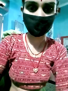 Snapshot of Nishaa_ji chatting on 10-15-25, 08:14 Nishaa ji online show from 10-15-25, 08:14