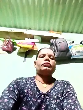 Snapshot of Sapna_ji45 chatting on 09-20-25, 02:18 Sapna ji45 online show from 09-20-25, 02:18