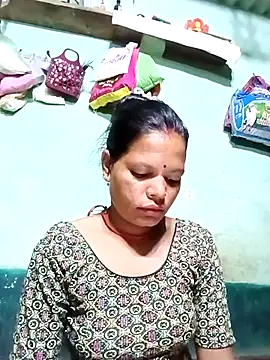 Snapshot of Sapna_ji45 chatting on 09-28-25, 10:59 Sapna ji45 online show from 09-28-25, 10:59