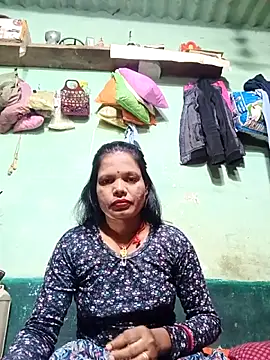 Snapshot of Sapna_ji45 chatting on 10-11-25, 02:59 Sapna ji45 online show from 10-11-25, 02:59