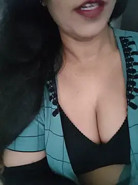 Deepa Sharma143 online show from 06-04-26, 01:33