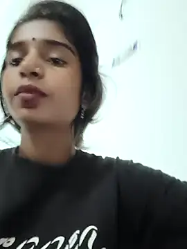 Hot-Soniya2 online show from 10-30-25, 04:03