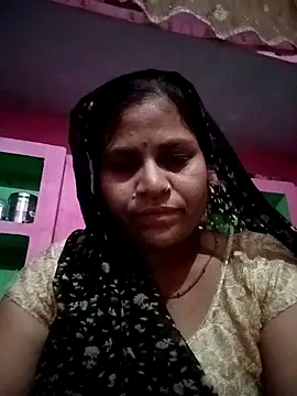 Snapshot of Hot_babli54 chatting on 09-17-25, 04:36 Hot babli54 online show from 09-17-25, 04:36
