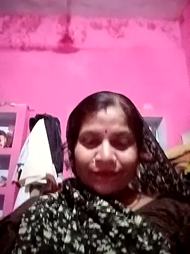 Snapshot of Hot_babli54 chatting on 09-18-25, 05:04 Hot babli54 online show from 09-18-25, 05:04