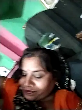 Snapshot of Hot_babli54 chatting on 11-01-25, 05:15 Hot babli54 online show from 11-01-25, 05:15