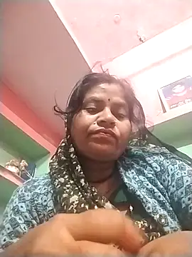 Snapshot of Hot_babli54 chatting on 12-17-25, 07:53 Hot babli54 online show from 12-17-25, 07:53